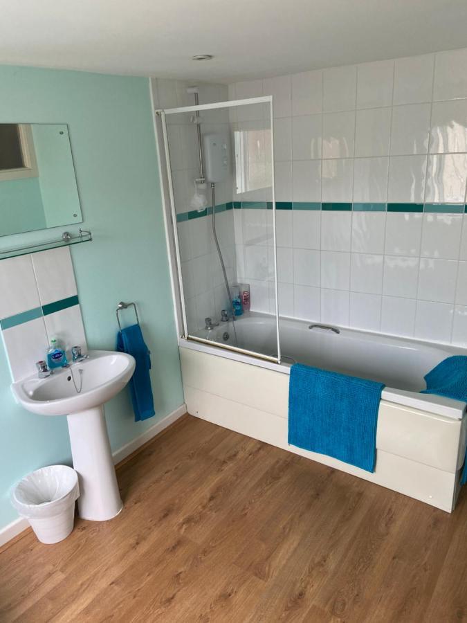 Cosy 3-Bedroom House, Stones Throw To Beach Weymouth Luaran gambar